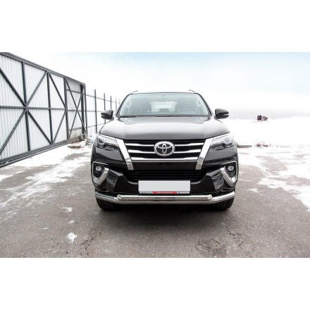 Защита переднего бампера d76+d57 двойная Toyota Fortuner (2017)